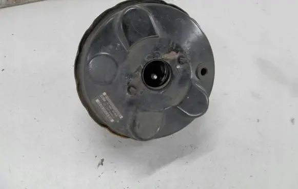 Ford Mondeo MK IV Brake booster 7G912B195AE