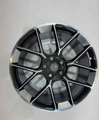 Audi E-tron GT R21 alloy rim 