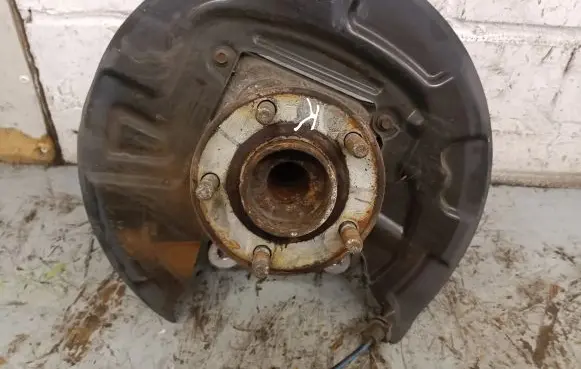 Ford Mondeo MK V Rear wheel hub DG9C2C299B2F