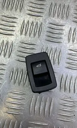 BMW 2 F45 Tailgate opening switch 9299447 9299447-01
