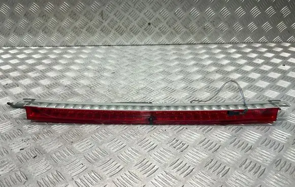 BMW 3 E90 E91 Third/center stoplight