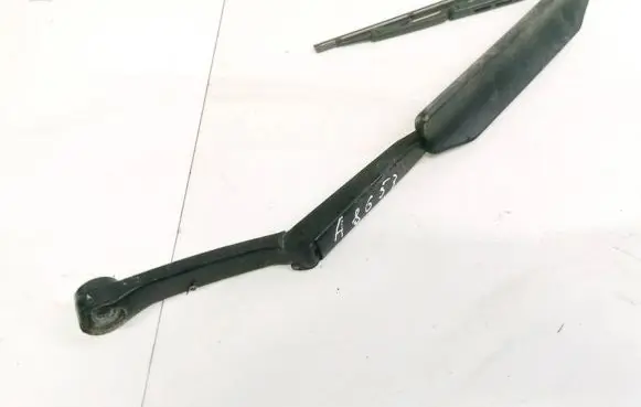 Audi 80 90 S2 B4 Front wiper blade arm