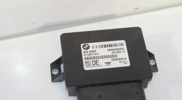 BMW X3 F25 Hand brake control module 6854856 23122010 0112811241