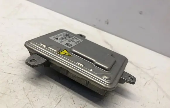 BMW 3 F30 F35 F31 Headlight ballast module Xenon 7296090 130732931700