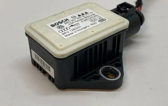 Audi Q5 SQ5 8R ESP acceleration yaw rate sensor 8R0907637B 0265005853