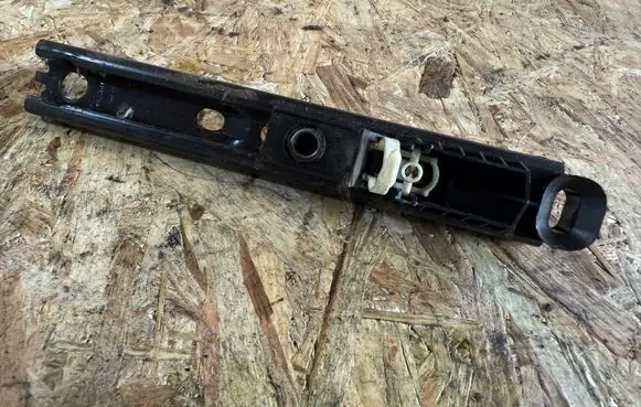 Ford Focus Seat belt adjustment rail 532092200A