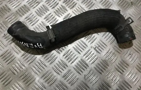 Toyota Avensis T250 Engine coolant pipe/hose