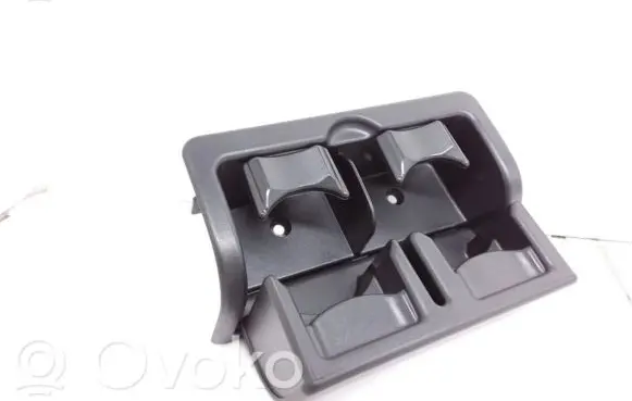 Toyota Avensis T250 Cup holder back 