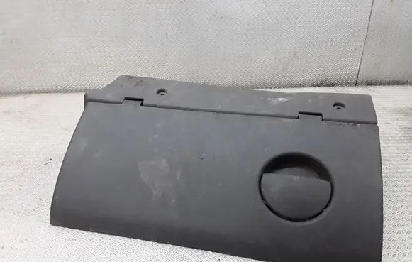 Opel Corsa C Glove box 09114403