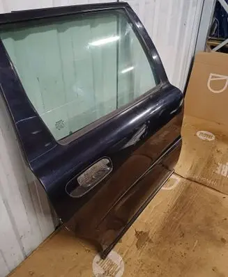Rear door