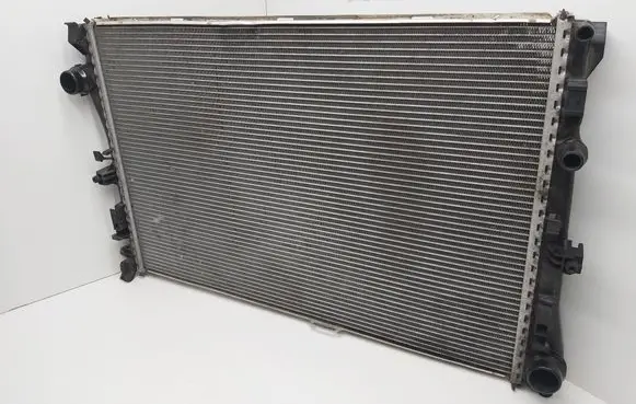 Mercedes-Benz C W205 Coolant radiator A0995007303