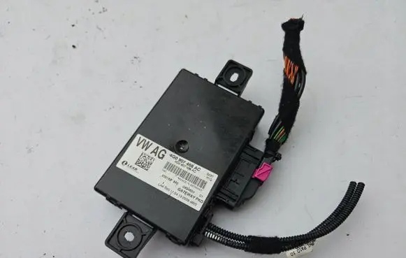 Audi A6 S6 C7 4G Gateway control module 4G0907468AC