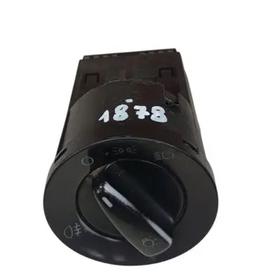 Volkswagen Golf IV Light switch 1C0941531