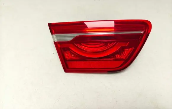 Jaguar XE Tailgate rear/tail lights GX7315K273BG