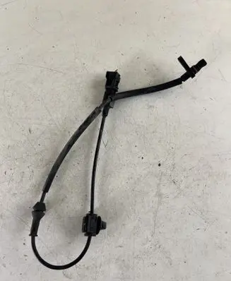 Suzuki Ignis ABS rear brake sensor 30472030B