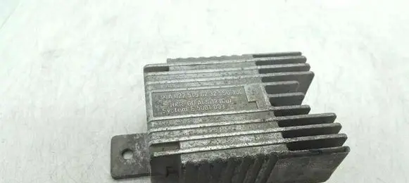 Mercedes-Benz E W210 Coolant fan relay A0225456232
