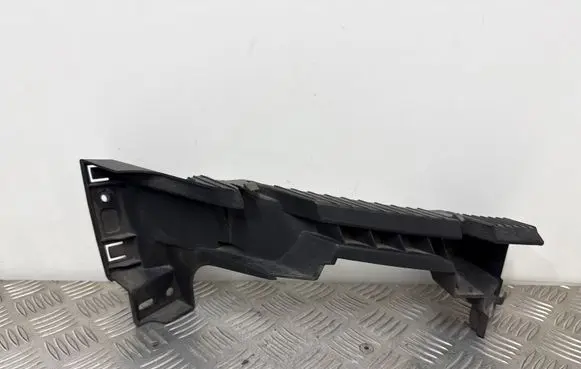 Alfa Romeo Giulia Rear bumper mounting bracket 50548334