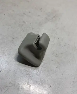 Volkswagen PASSAT B6 Sun visor clip/hook/bracket 1K0857561B