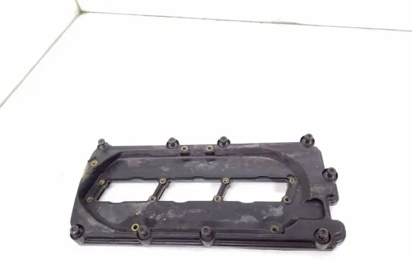 Rocker cam cover