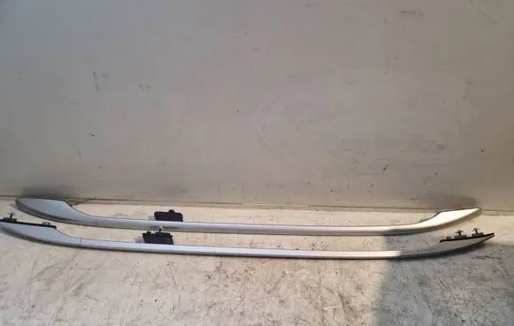 Nissan Qashqai Roof bar rail