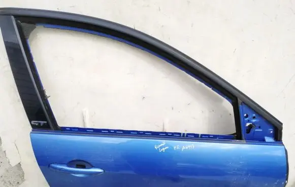 Renault Laguna III Front door melynos
