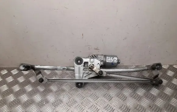 Volvo XC60 Front wiper linkage 30753513