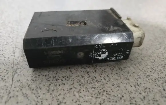 BMW 7 E38 Other control units/modules 8352165