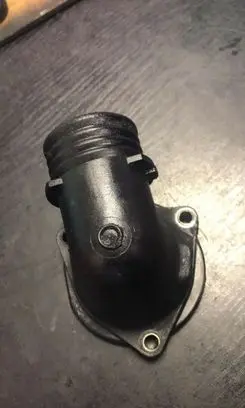 Thermostat/thermostat housing