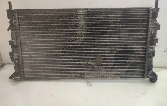 Volvo C30 Coolant radiator
