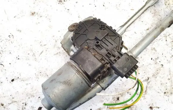 Citroen C5 Wiper motor 0241700
