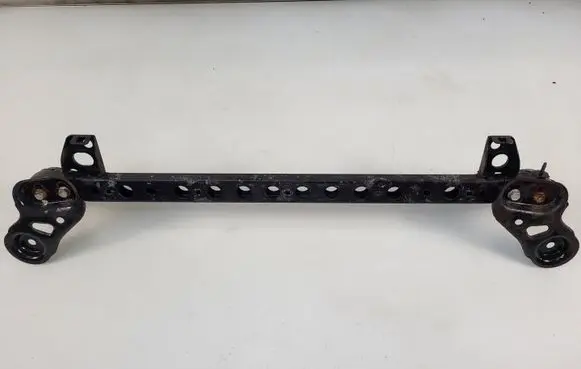 Opel Insignia B Front bumper support beam 84316408