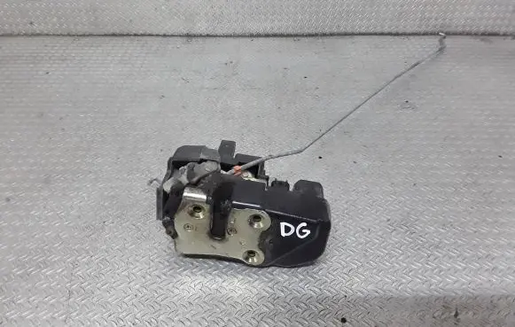 Jeep Grand Cherokee (WJ) Rear door lock