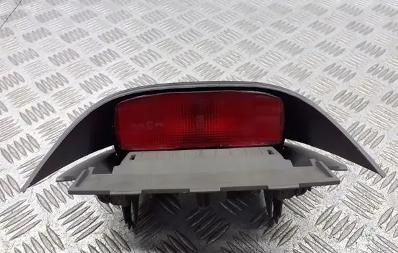 Renault Thalia II Third/center stoplight