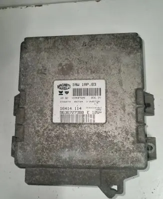 Peugeot 206 Engine control unit/module 9636727380 16414114 IAW1AP83