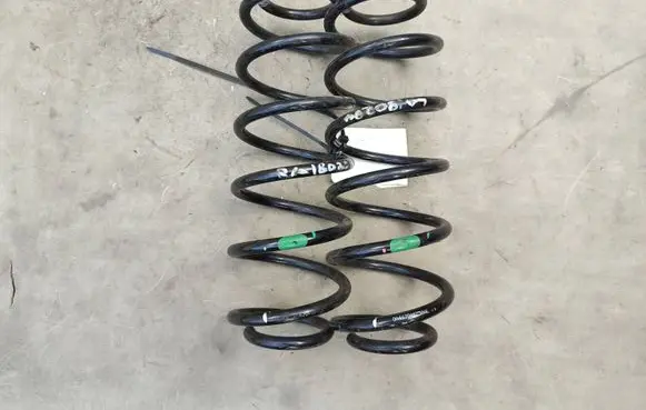 Mitsubishi Space Star Rear coil spring