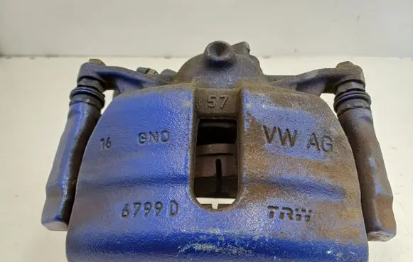Audi TT TTS RS Mk3 8S Front brake caliper 6799D