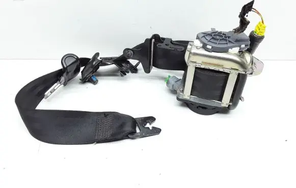 Volvo V60 Front seatbelt P39800482
