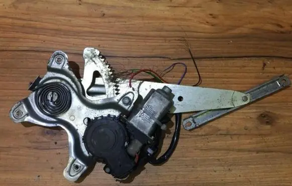 Lexus GS 300 400 430 Sliding door window regulator with motor