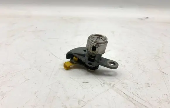 Hyundai Tucson JM Front door lock (next to the handle)