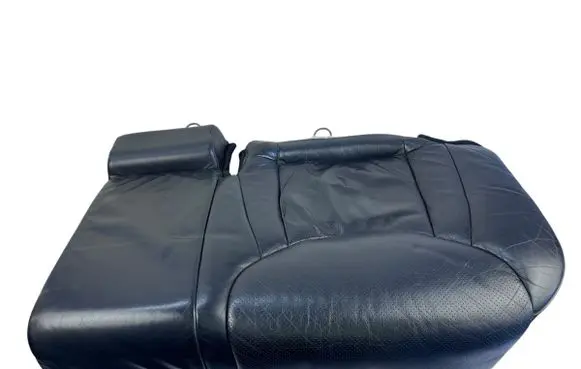 Lexus LS 430 Rear seat 