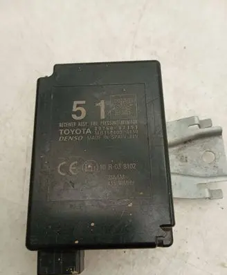 Toyota Auris E180 Tire pressure control unit 8976002151 MB1584003430 10R038102