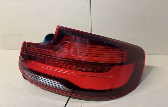 BMW 2 F22 F23 Rear/tail lights 9491592