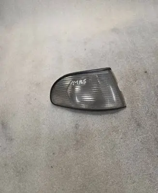 Audi A4 S4 B5 8D Front indicator light 