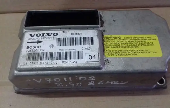 Volvo V70 Airbag control unit/module 0285001254 8645271