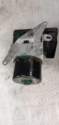 BMW 1 E81 E87 ABS Pump 6771487 00401111D3 10096008313