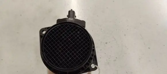 Volvo V70 Mass air flow meter 0280218088 8570115