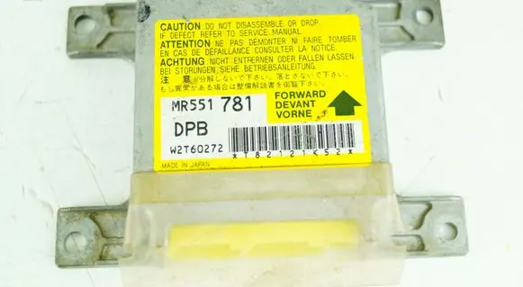 Mitsubishi Pajero Airbag control unit/module MR551781