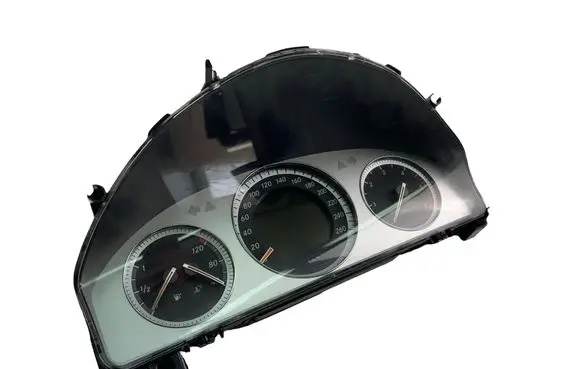 Mercedes-Benz C W204 Speedometer (instrument cluster) A2045404548