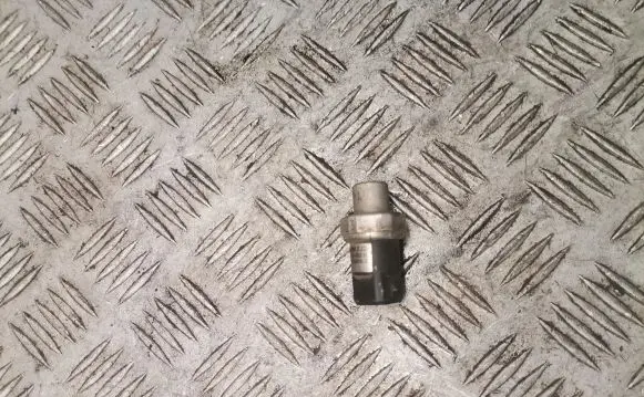 Air conditioning (A/C) pressure sensor