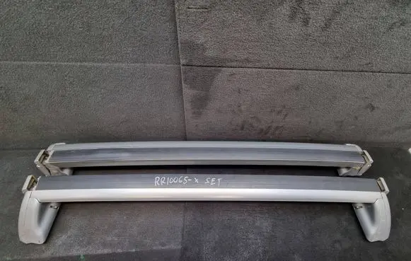 Volkswagen Touareg I Roof transverse bars on the 